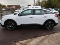 Used Citroën C4 PureTech 99 HP (72 kW) 2024 White Hatchback
