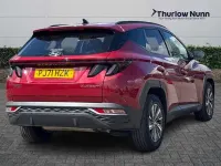 Used Hyundai Tucson SE 180 HP (132 kW) 2021 Red SUV