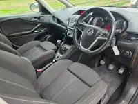 Used Vauxhall Zafira SRi 140 HP (102 kW) 2016 Grey MPV