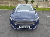Usado Ford Mondeo Titanium 150 HP (110 kW) 2018 Azul Carrinha
