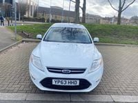 Used Ford Mondeo Business Edition 2013 White Hatchback