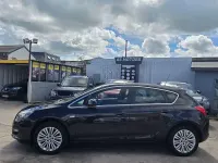 Used Vauxhall Astra Excite 2015 Black Hatchback