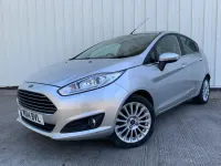 Używany Ford Fiesta Titanium 2014 Srebrny Hatchback