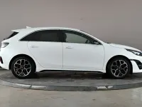 Used Kia Ceed GT GT-Line 158 HP (116 kW) 2023 White Hatchback