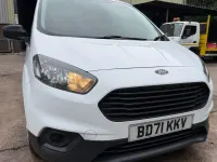 Used Ford Transit Courier 100 HP (73 kW) 2022 White Van