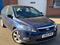 Begagnad Ford Focus Zetec 2010 Blå Halvkombi