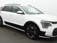 Used Kia e-Niro 150 kW (204 HP) 2023 White pearl SUV