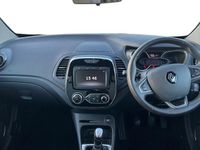 Used Renault Captur Iconic 131 HP (96 kW) 2019 Orange/black SUV