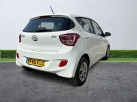 Used Hyundai i10 SE 2015 White Hatchback