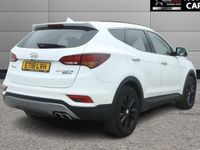 Used Hyundai Santa Fe Premium 200 HP (147 kW) 2018 White SUV