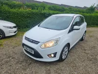 Usado Ford C-MAX Zetec 2014 Branco Monovolume