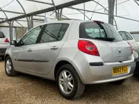 Used Renault Clio II Dynamique 2007 Silver Hatchback