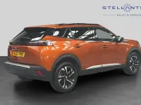 Used Peugeot 2008 Allure+ 100 HP (73 kW) 2023 Orange SUV