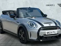 Usado Mini Cooper S Classic 176 HP (129 kW) 2024 Prateado Citadino