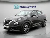 Usado Nissan Juke Acenta 114 HP (83 kW) 2022 Preto SUV