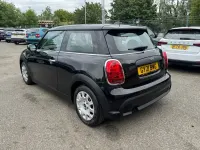 Used Mini ONE Classic 102 HP (75 kW) 2021 Black Hatchback