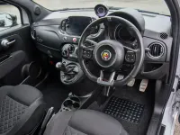 Usado Abarth 595 Pista 165 CV (121 kW) 2022 Gris Utilitario