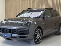 Used Porsche Cayenne Turbo S E-Hybrid 680 HP (500 kW) 2022 SUV
