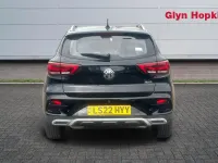 Usado MG ZS Exclusive 111 HP (81 kW) 2022 Preto SUV