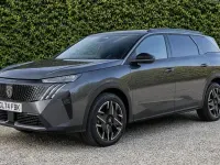 Used Peugeot 5008 Allure 136 HP (100 kW) 2025 SUV