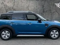 Używany Mini Cooper Countryman Classic 136 KM (100 kW) 2019 Niebieski SUV