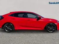 Begagnad Honda Civic EX 126 HK (92 kW) 2021 Röd Halvkombi
