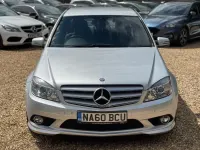 Second-hand Mercedes C200 2010 Argintiu Berlinǎ