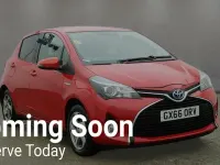 Used Toyota Yaris 2016 Red Hatchback