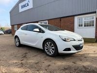 Used Vauxhall Astra GTC SRi 2013 White Hatchback