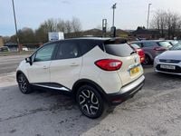 Used Renault Captur Dynamique 90 HP (66 kW) 2015 Cream SUV