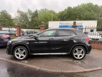 Usado Mercedes GLA180 AMG line 122 HP (89 kW) 2020 Preto SUV