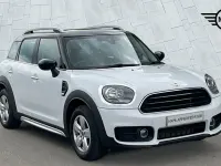 Usado Mini Cooper Countryman Classic 134 HP (98 kW) 2020 Branco SUV