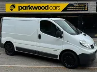Usado Renault Trafic 115 HP (84 kW) 2011 Branco Monovolume