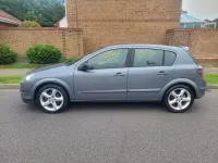 Used Vauxhall Astra SRi 138 HP (101 kW) 2007 Grey Hatchback
