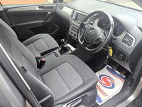 Used VW Golf Sportsvan SE 125 HP (91 kW) 2015 Grey MPV