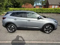 Used Vauxhall Grandland X Sport 130 HP (95 kW) 2018 Grey SUV