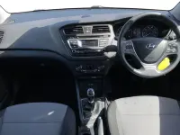 Used Hyundai i20 SE 101 HP (74 kW) 2017 Silver Hatchback