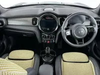 Used Mini Cooper Hatch 134 HP (98 kW) 2023 Green Hatchback