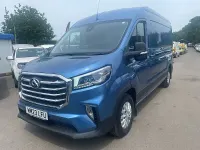 Used Maxus V90 163 HP (119 kW) 2023 Blue Van
