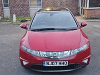 Begagnad Honda Civic EX 140 HK (102 kW) 2007 Röd Halvkombi