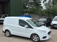 Used Ford Transit Courier Limited 100 HP (73 kW) 2022 White Van