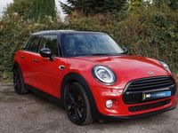 Used Mini Cooper Hatch 136 HP (100 kW) 2018 Red Hatchback
