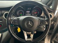 Begagnad Mercedes V250 190 HK (139 kW) 2016 Silver Minibuss