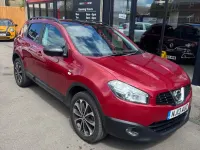 Used Nissan Qashqai 360º 130 HP (95 kW) 2013 Red SUV
