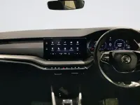 Usado Skoda Octavia SE Technology 204 CV (150 kW) 2021 Gris Utilitario