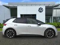 Usado VW ID.3 Pro Performance 150 kW (204 HP) 2023 Prateado Citadino