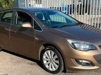 Used Vauxhall Astra 2013 Bronze