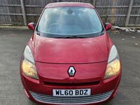 Used Renault Grand Scénic III Privilege 150 HP (110 kW) 2010 Red MPV