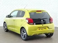 Used Peugeot 108 Collection 72 HP (52 kW) 2020 Green Hatchback