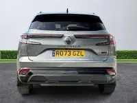 Used Renault Austral Iconic Esprit Alpine 200 HP (147 kW) 2023 Grey SUV